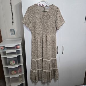 Polagram Floral Smocked Midi Dress